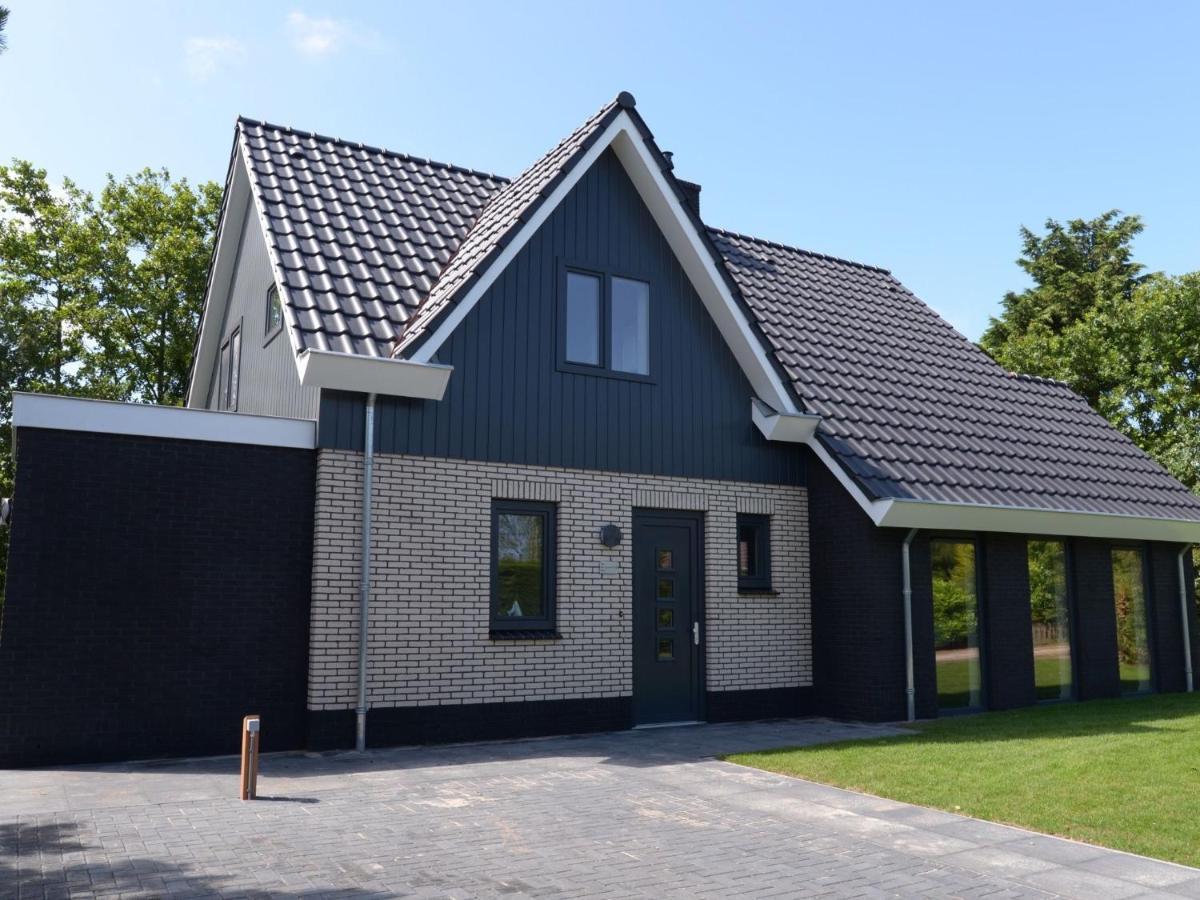 Peaceful Villa In De Koog Near Sea Westermient Экстерьер фото